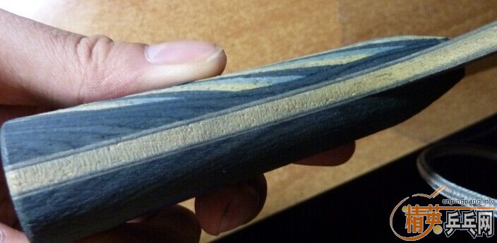 ��FL��EG���л���8����