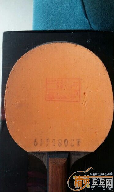 ������ʯ��)����ʡ���һ���޻��񡣶��Ǻ�ɫ�ġ�100Ԫ����