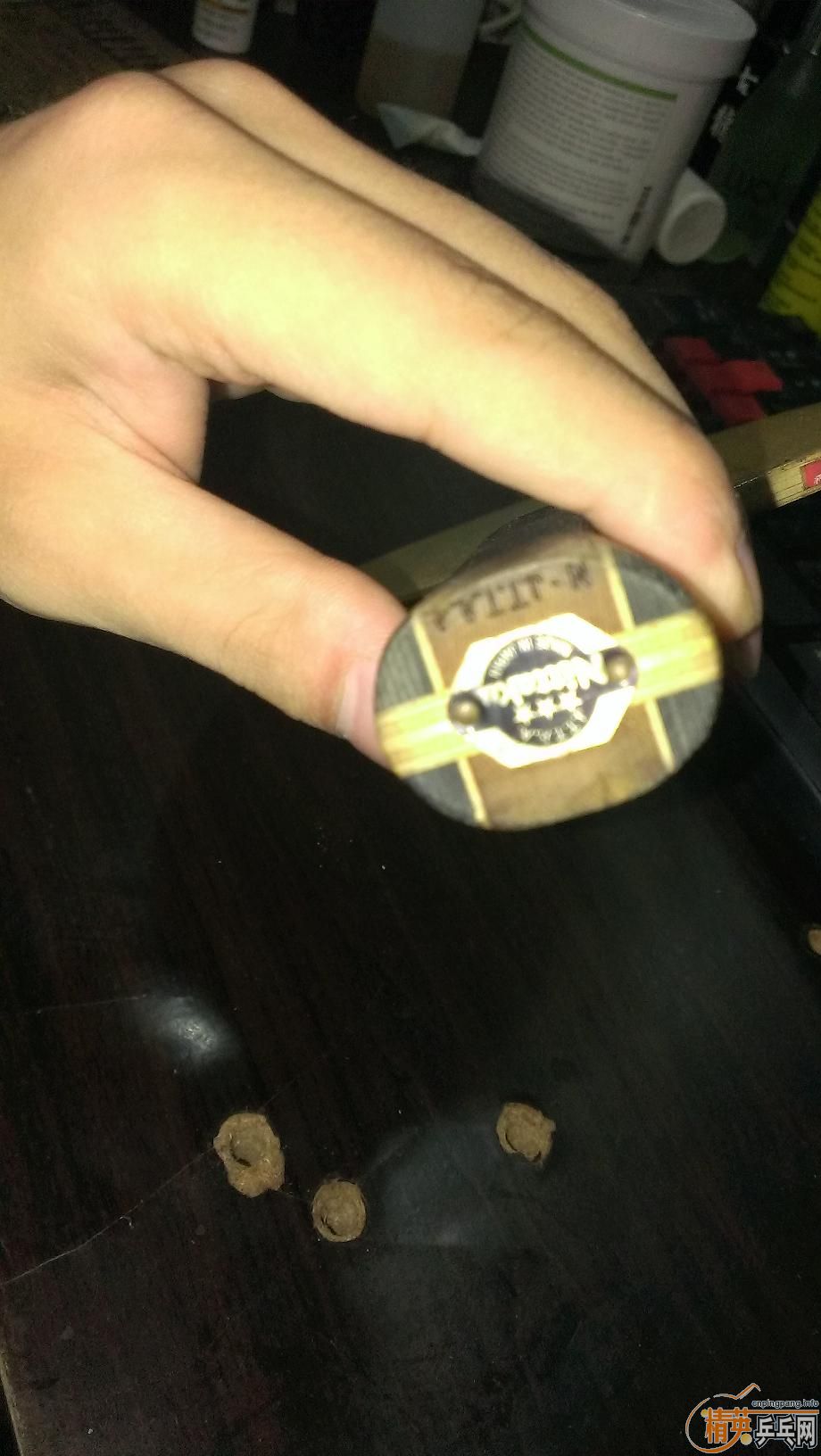 ������ҪǮ��һ�����Ӱײ��ˣ����ĳ����߻�һ�ѷ�ľ7������an������������