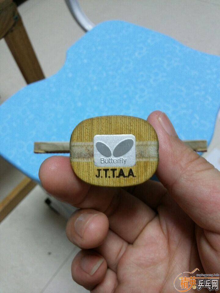 �����������΢��ֱ�壬ֻ���������£���Ӣ�����ģ��з�α��ɲ飬������Ʒ��1400Ԫ���ʣ�qq:309335913