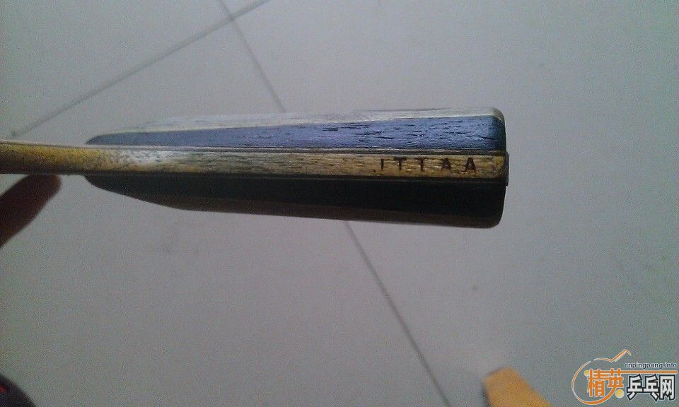 lx4cD900.jpg