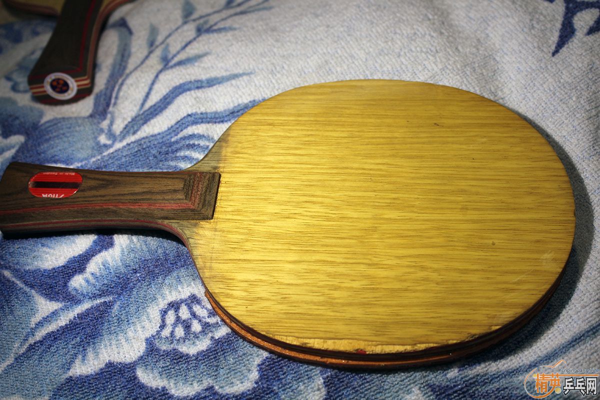 ����CL ���м����ɫ�����Ľ�Ƥ