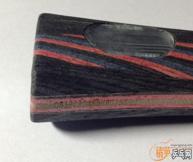 ���ı���ڣ���ɫһ��