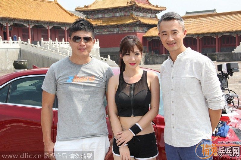 �����������Χ��ƹ����