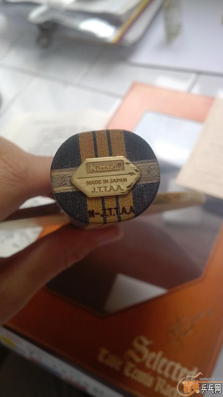 �����˺ó�ɫSTľ����һö 85�� �п���ȫ�ó�ɫ ֻ���ǰ���ò������ʳ� ���ȫ��ܺ�ʹ 510���� ������QQ472347791