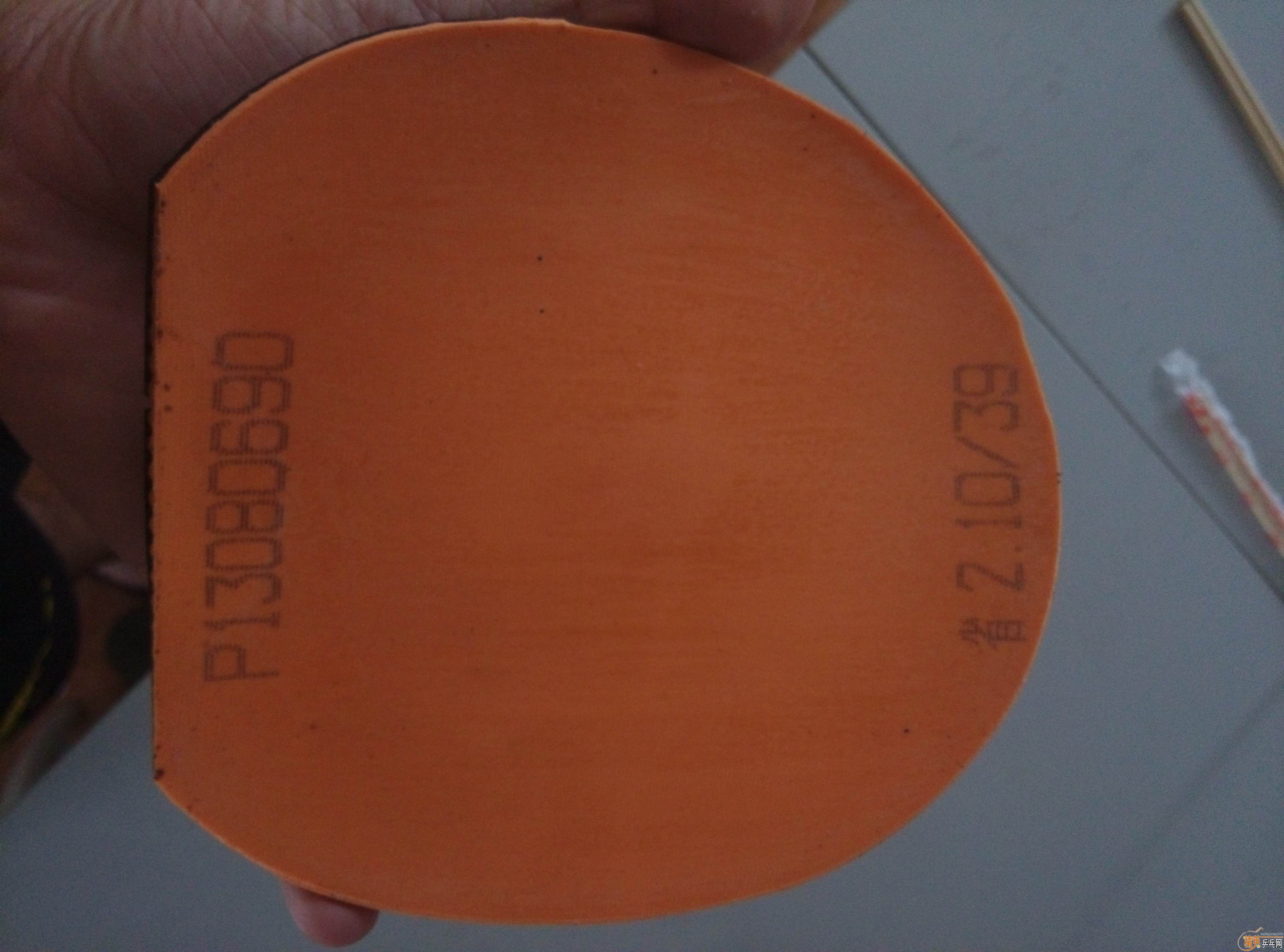 ��������һ����Ƥ���Ͱ���������(90�ˣ��ͻ�ˮ����89�ˣ�����Ƥ�оų������˵ĺ�ɫʡ�����˺�ɫ�������64�����˺�ɫ˹�ٿ����������˺�ɫͦ���������������鶨��Ϊ�����ͳ�ȥ��