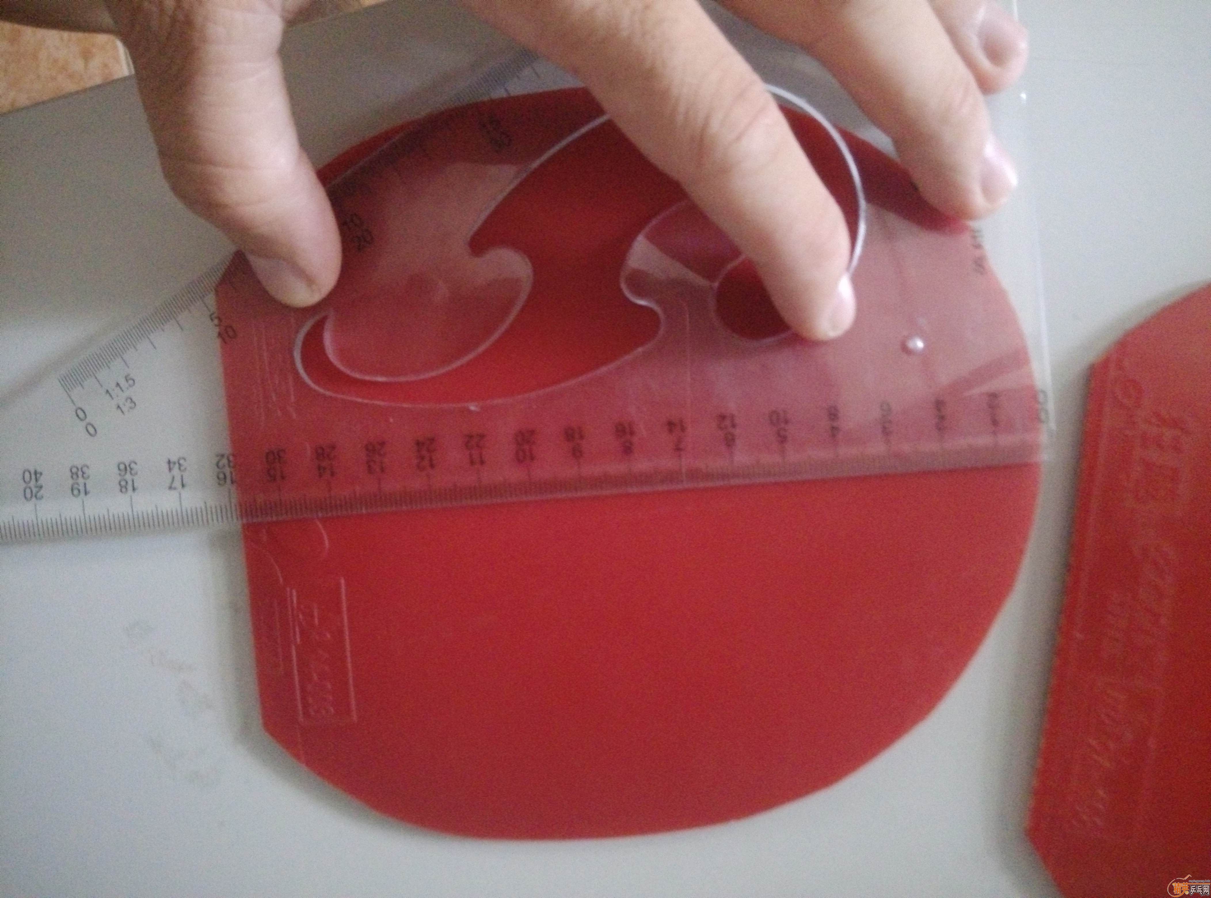 ��������һ����Ƥ���Ͱ���������(90�ˣ��ͻ�ˮ����89�ˣ�����Ƥ�оų������˵ĺ�ɫʡ�����˺�ɫ�������64�����˺�ɫ˹�ٿ����������˺�ɫͦ���������������鶨��Ϊ�����ͳ�ȥ��