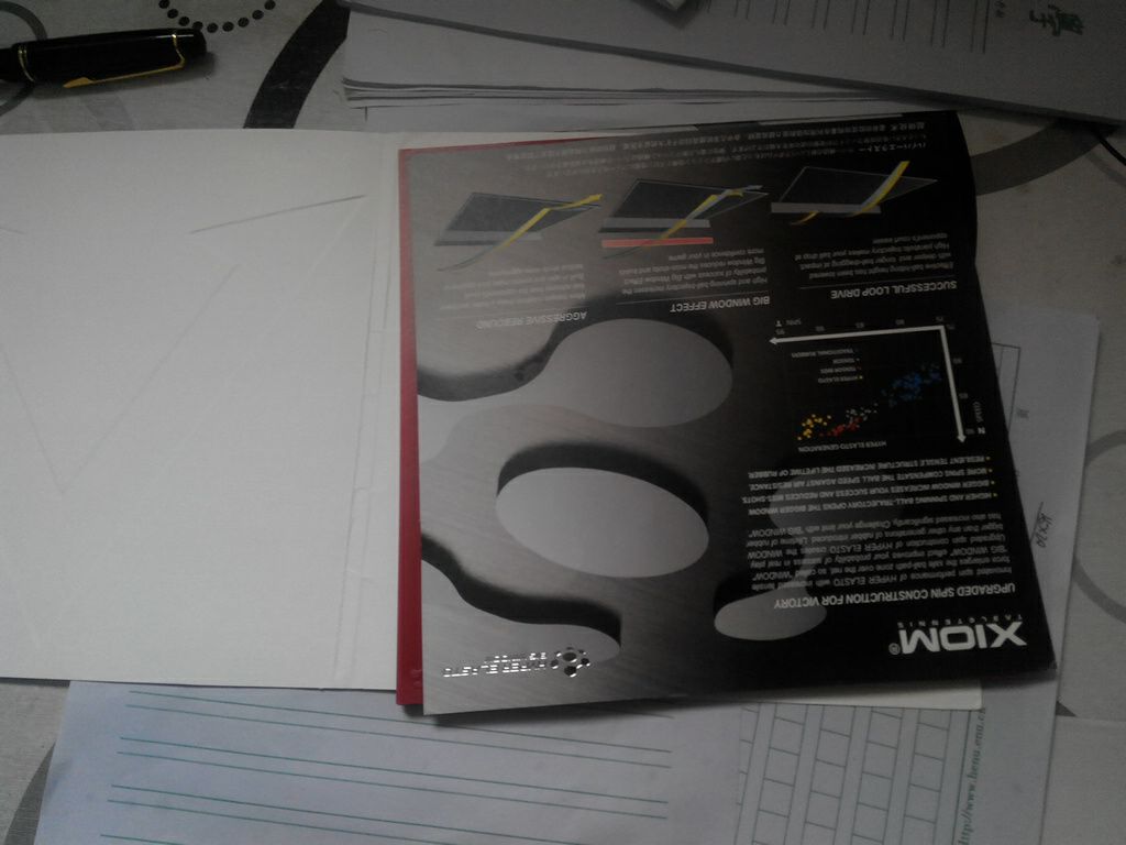 �����δ���ĺ�ɫ���ͺ�v��120���ʡ�