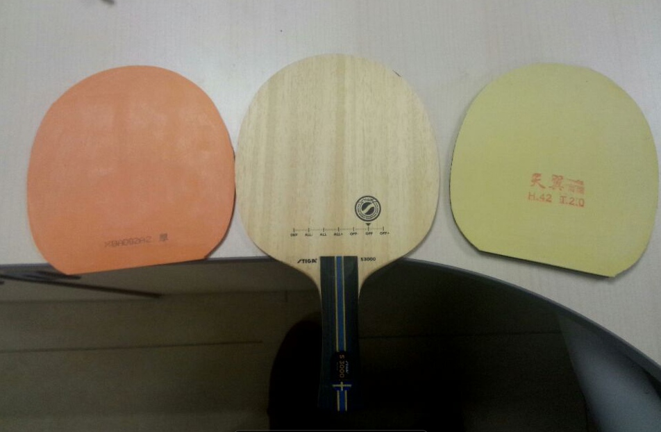 ������˹�ۿ�S3000 ��ɫ�� ��ͬ����100Ԫ��