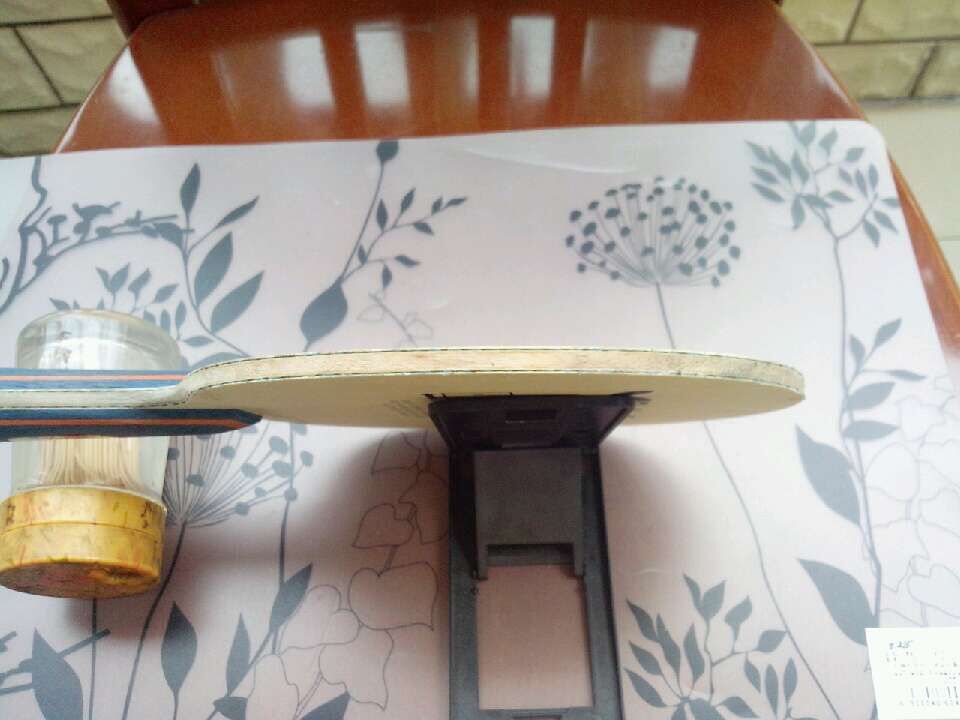 (ѳ)......        .......