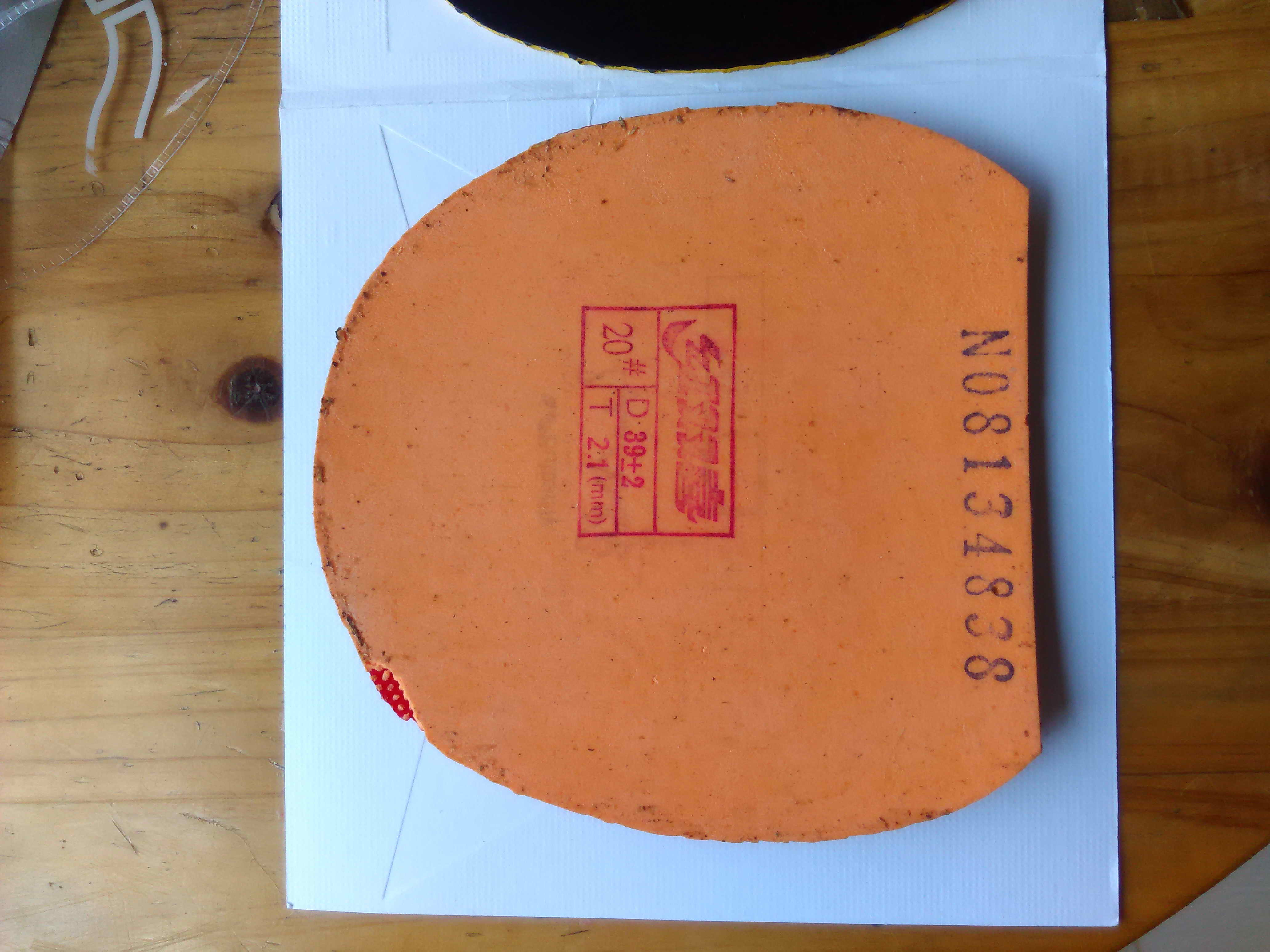 ��ɫ�쳵�ͺ�ɫ���