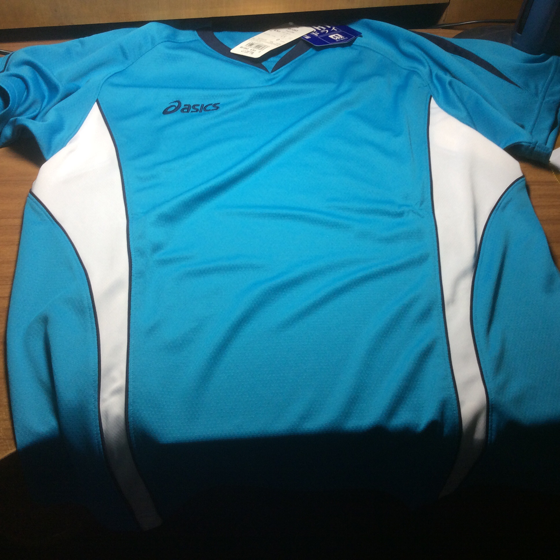 ת��asics����