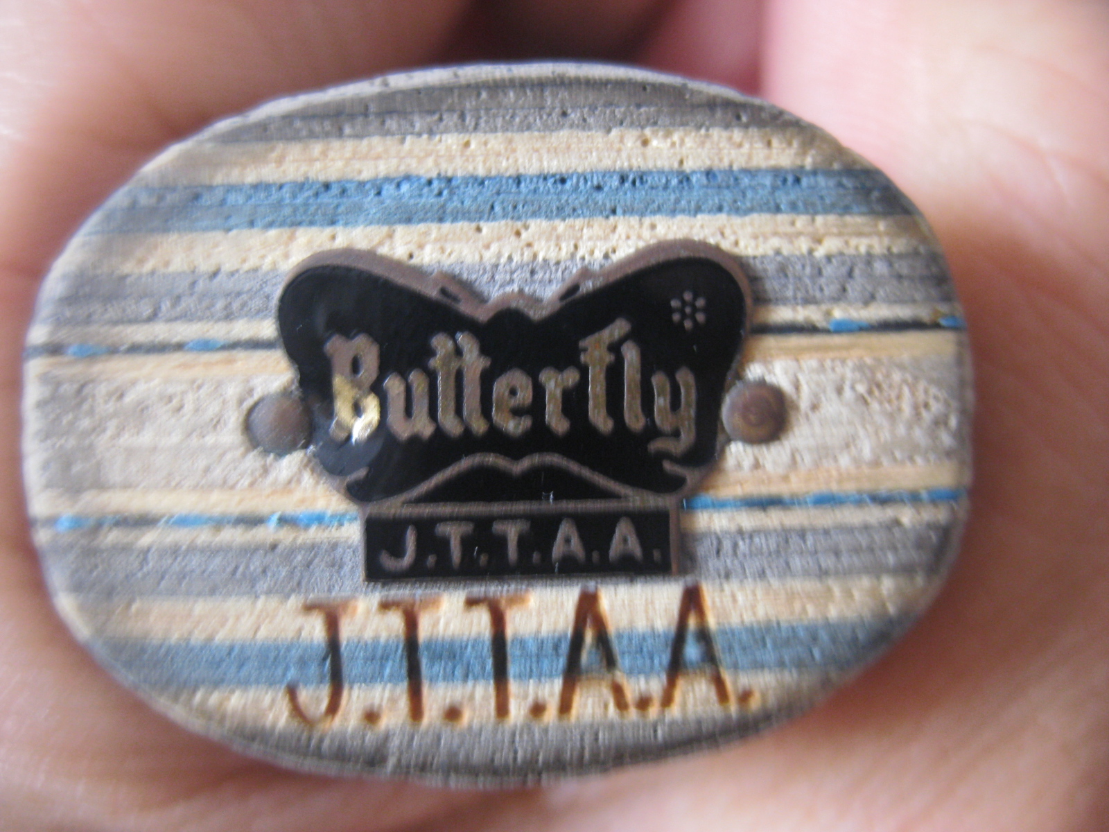 �������ƺ�������һ��������룬һ��G�룩��һ����������ۺ�������ֻ���������ǳ����ţ�лл��)