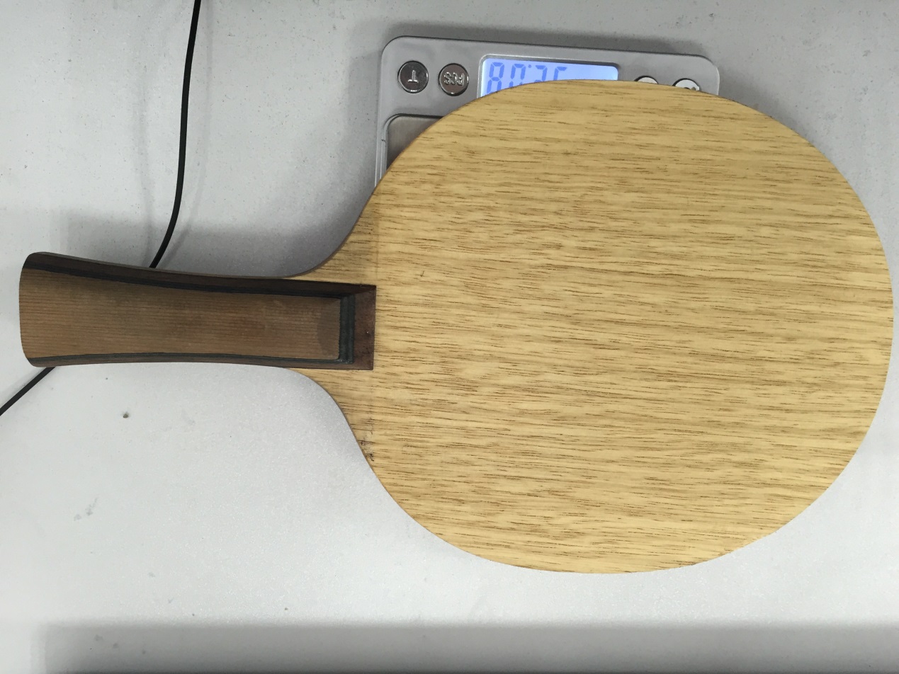 ���ִ��� ��ɫ��