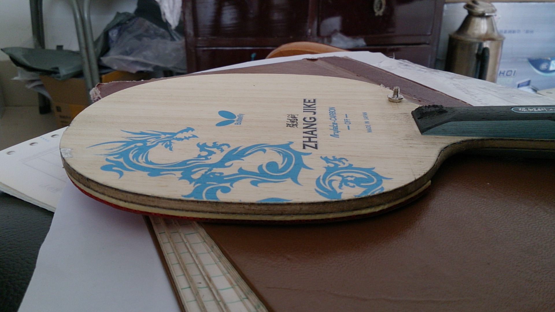 �������