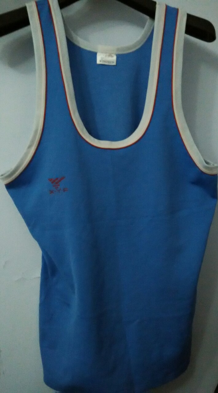 ����8���˶��£�100Ԫ����