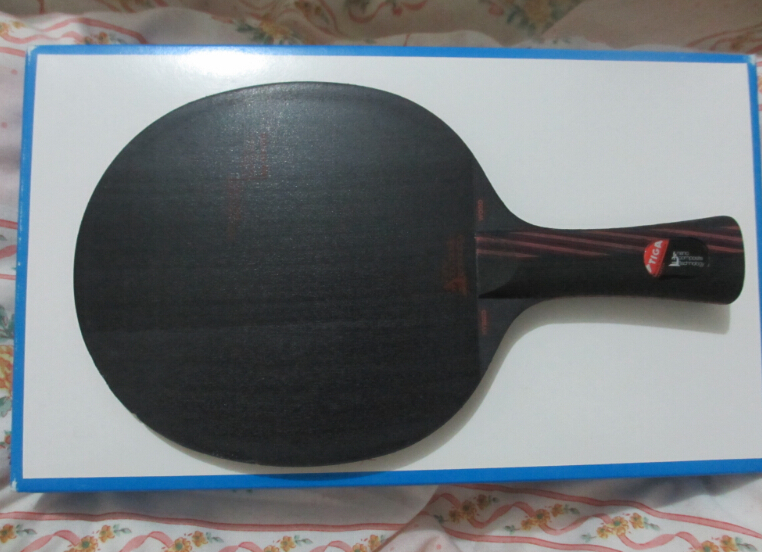 ���ѳ��л�����̼������ɫ���У�������������