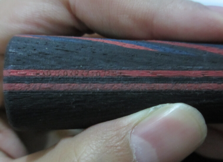 ���ѳ��л�����̼������ɫ���У�������������