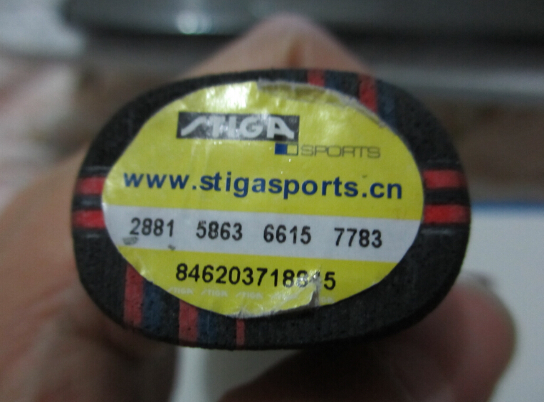 ���ѳ��л�����̼������ɫ���У�������������