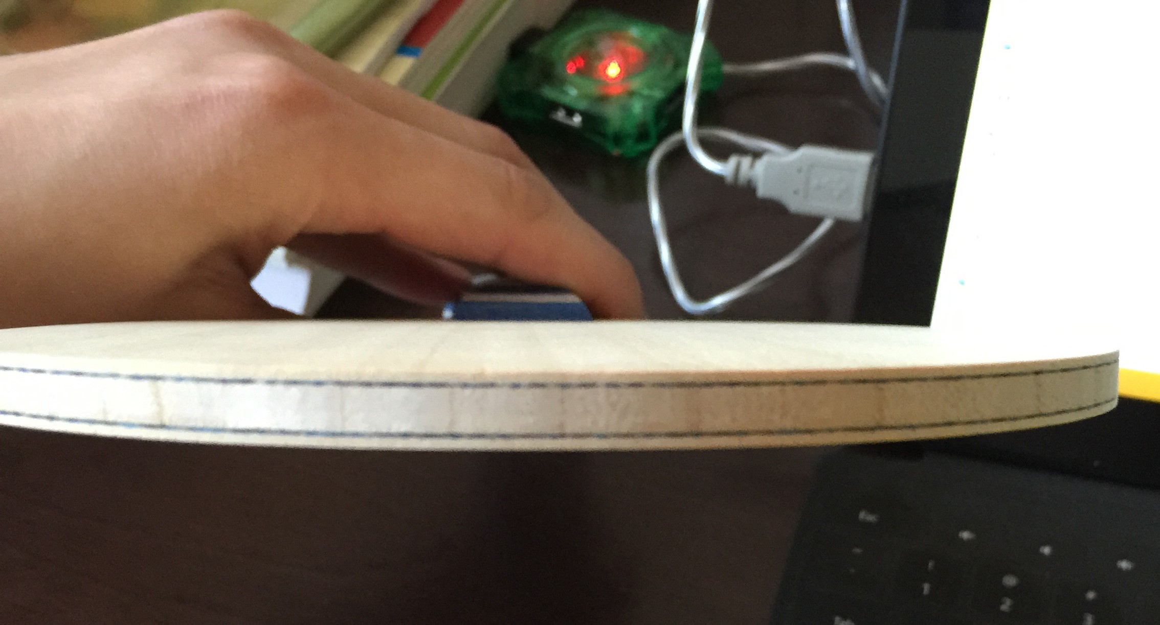 ����9���£��հ����ͺ������װ壬��Ʒ��83�ˣ�860Ԫ��Ʒ��ܺ�