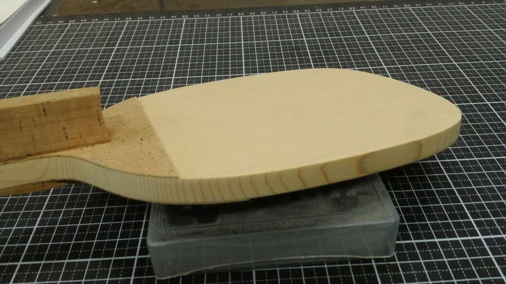 ���λ��ֱ���ּ���һ���������������������������������ۺ��񲻶Գƣ��Դ�����Ӱ����