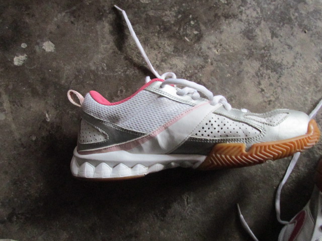 �Ϳ�Ů��ŷ��39�˶�Ь    130����