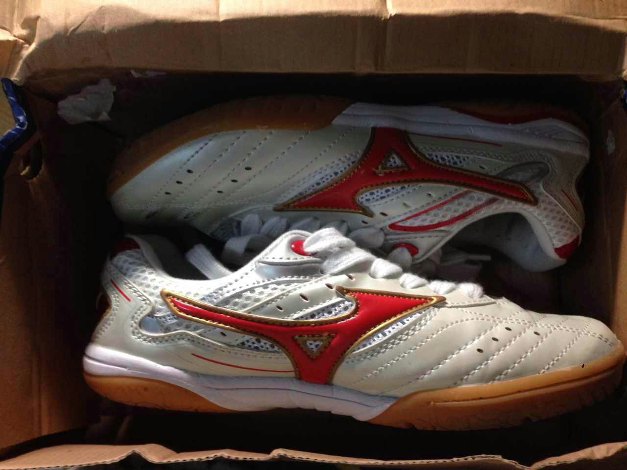 ���ѳ���˫37����Ь��Ь������Ũ��˹�ٿ�