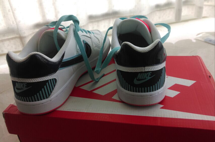 9���Ϳ˰�Ь���ȵ��ȵã�