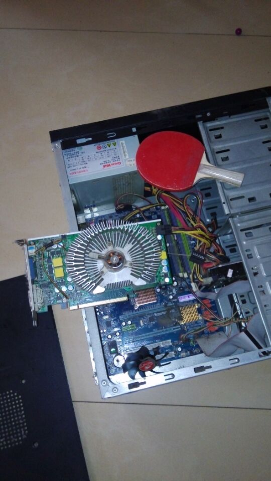 <strong><font color="#800000" size="5">��ֱ������̸��������? ٩��ɽ ���²ۣ���ʫ���߼�����ǩ��ս�۵����ã�����</font></strong>