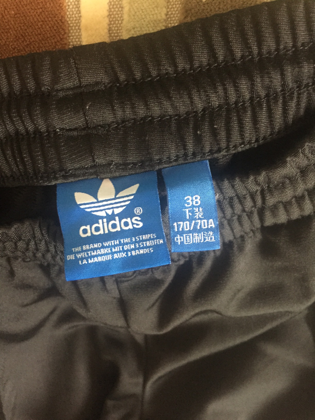 Adidas���·��Ϳ��ӣ����齺Ƥת��