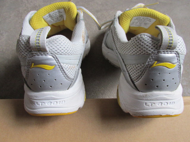 ������  39������˶�Ь��        85����