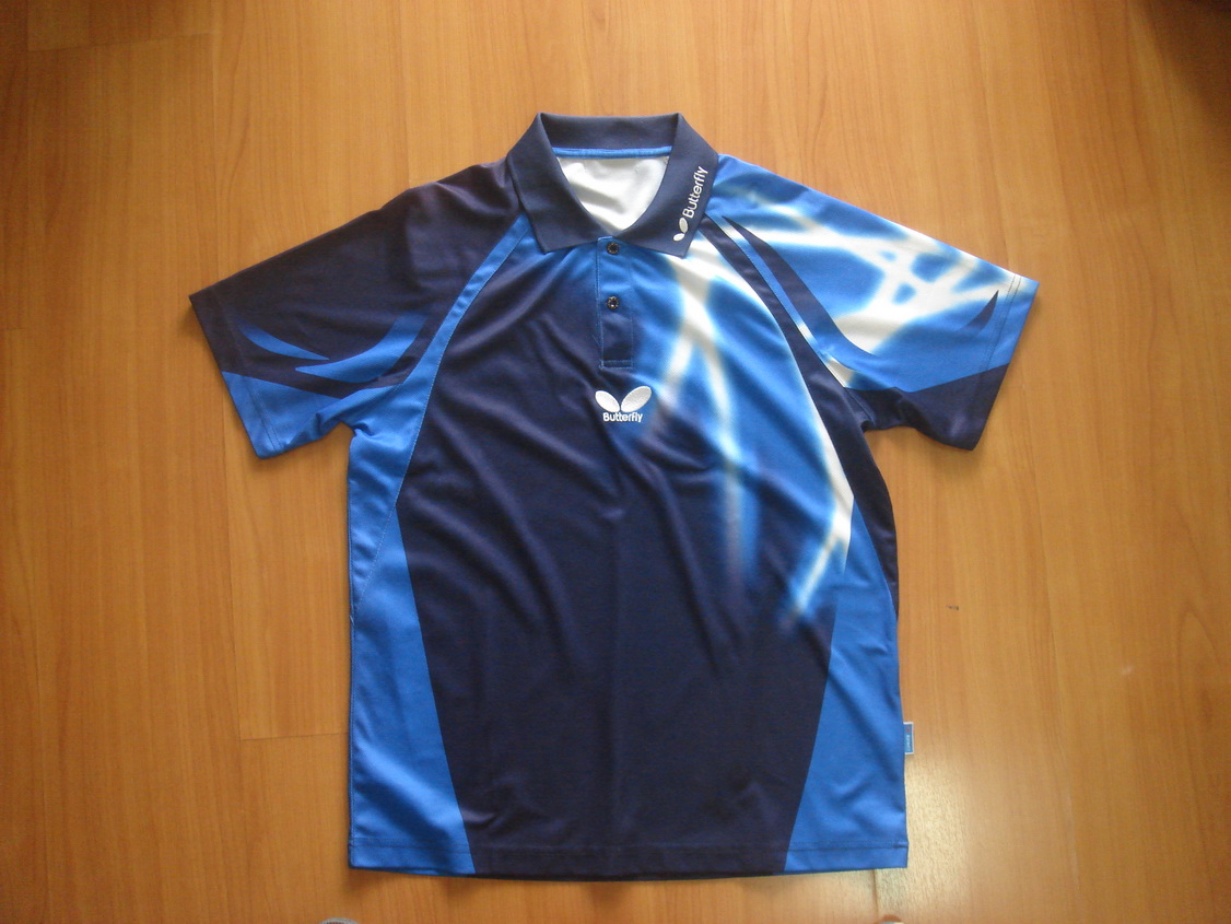 ����ɫ���׵ĺ�������