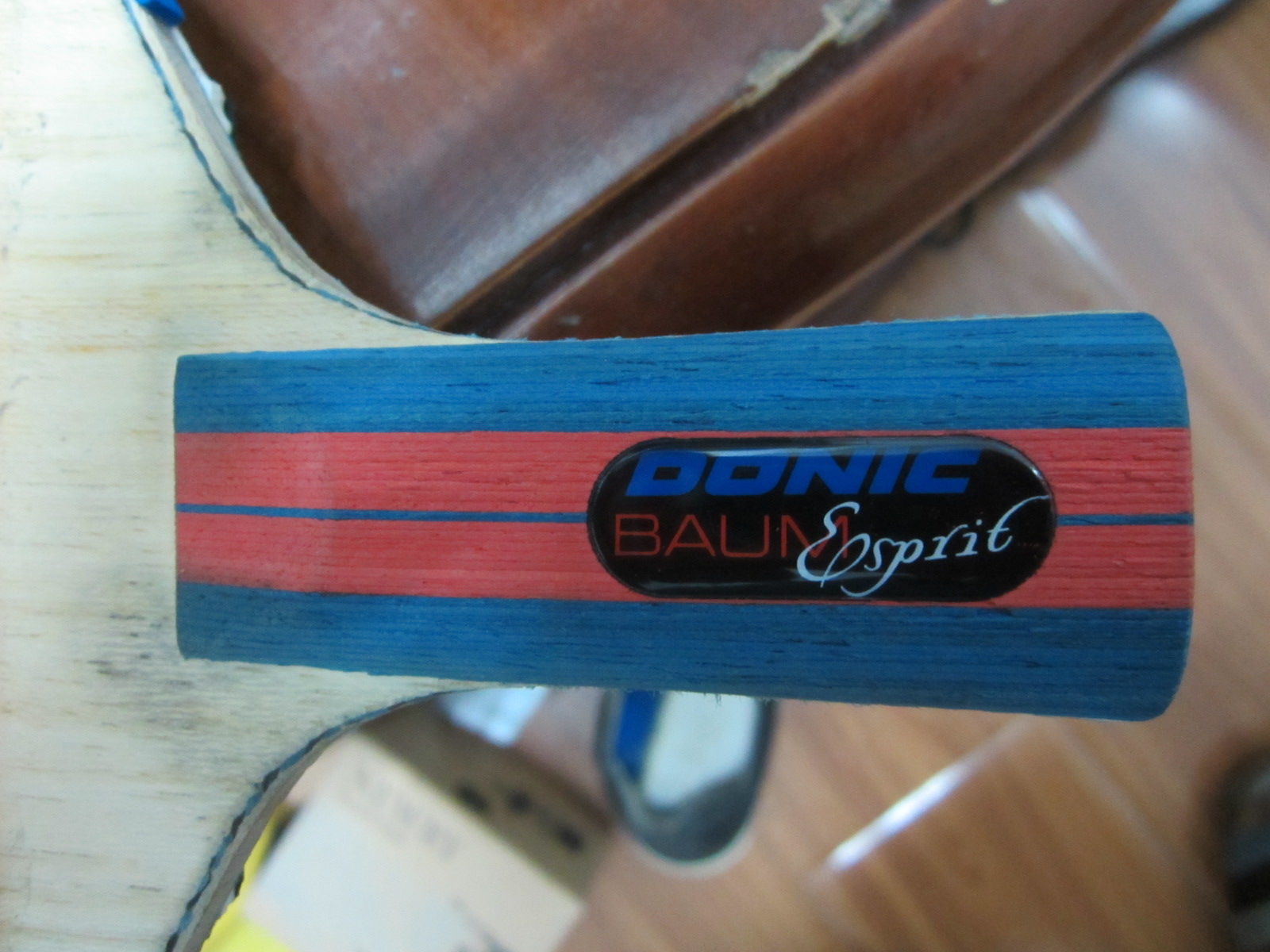 ������˵װ�Ĵ��������Ҽ���һ���������ӵ���α