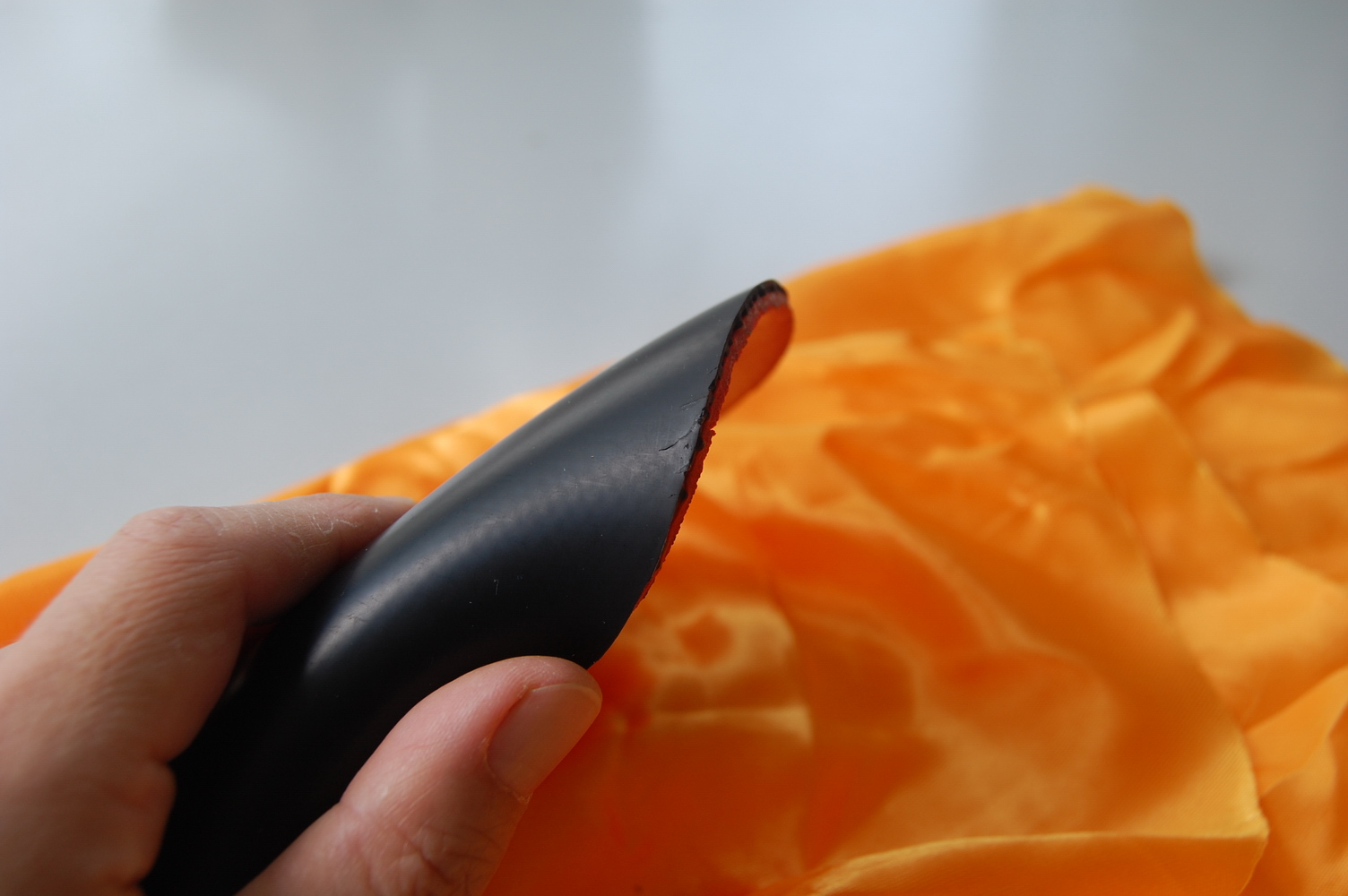 Ӳ���񣬺�ڸ�һ���칭3��37�Ⱥ�ɫ����