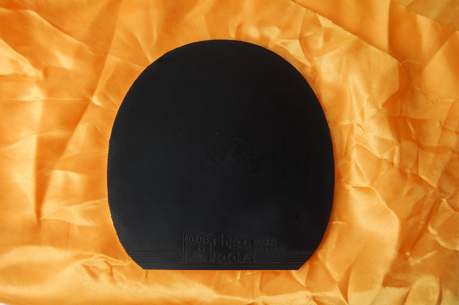 Ӳ���񣬺�ڸ�һ���칭3��37�Ⱥ�ɫ����