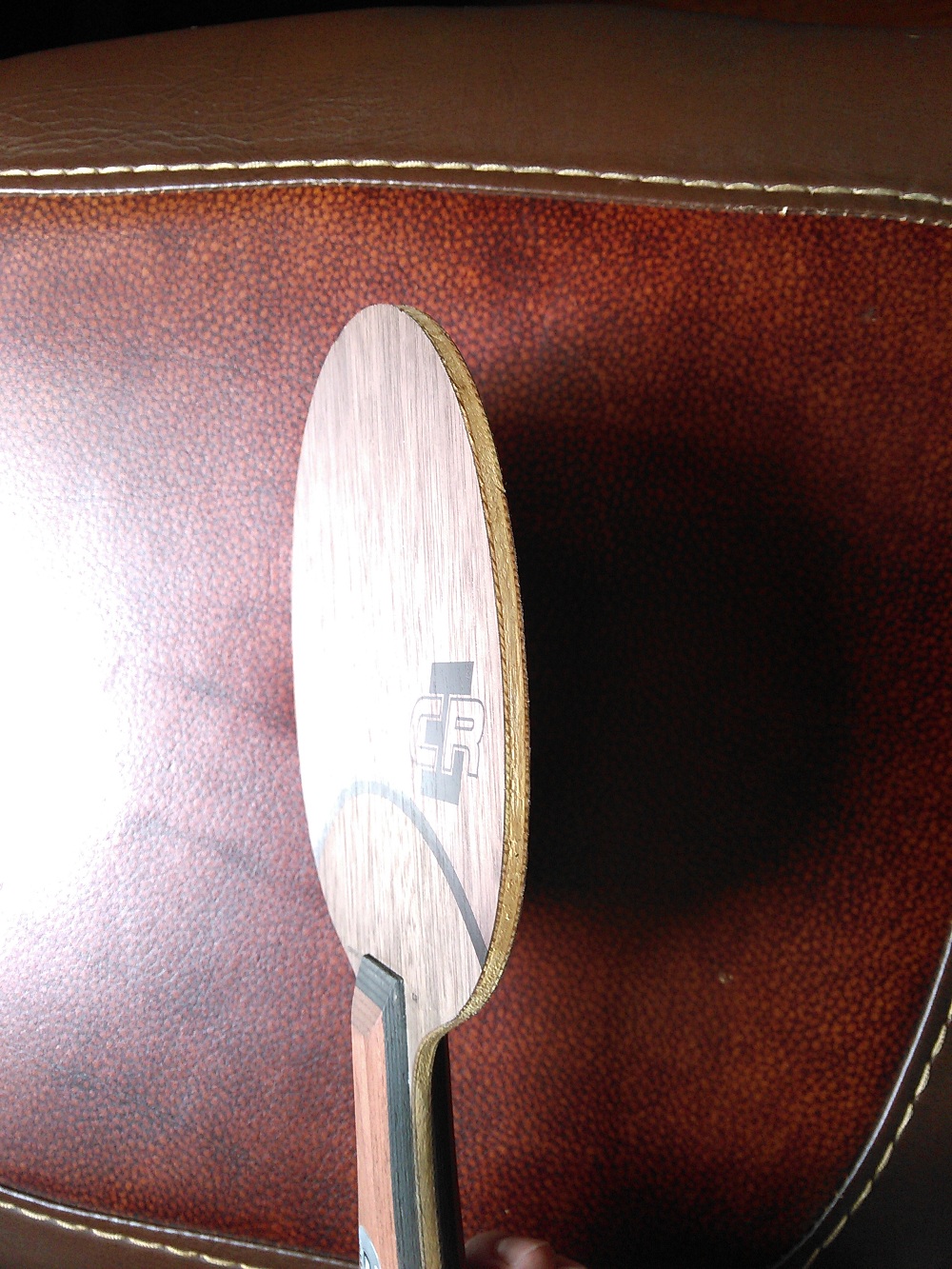 �л� OC CR 9���� Ʒ��� ������