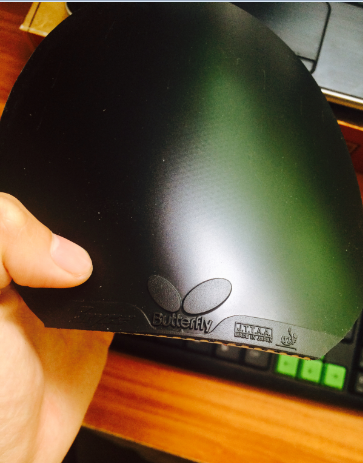 ���������εĺ�ɫ���