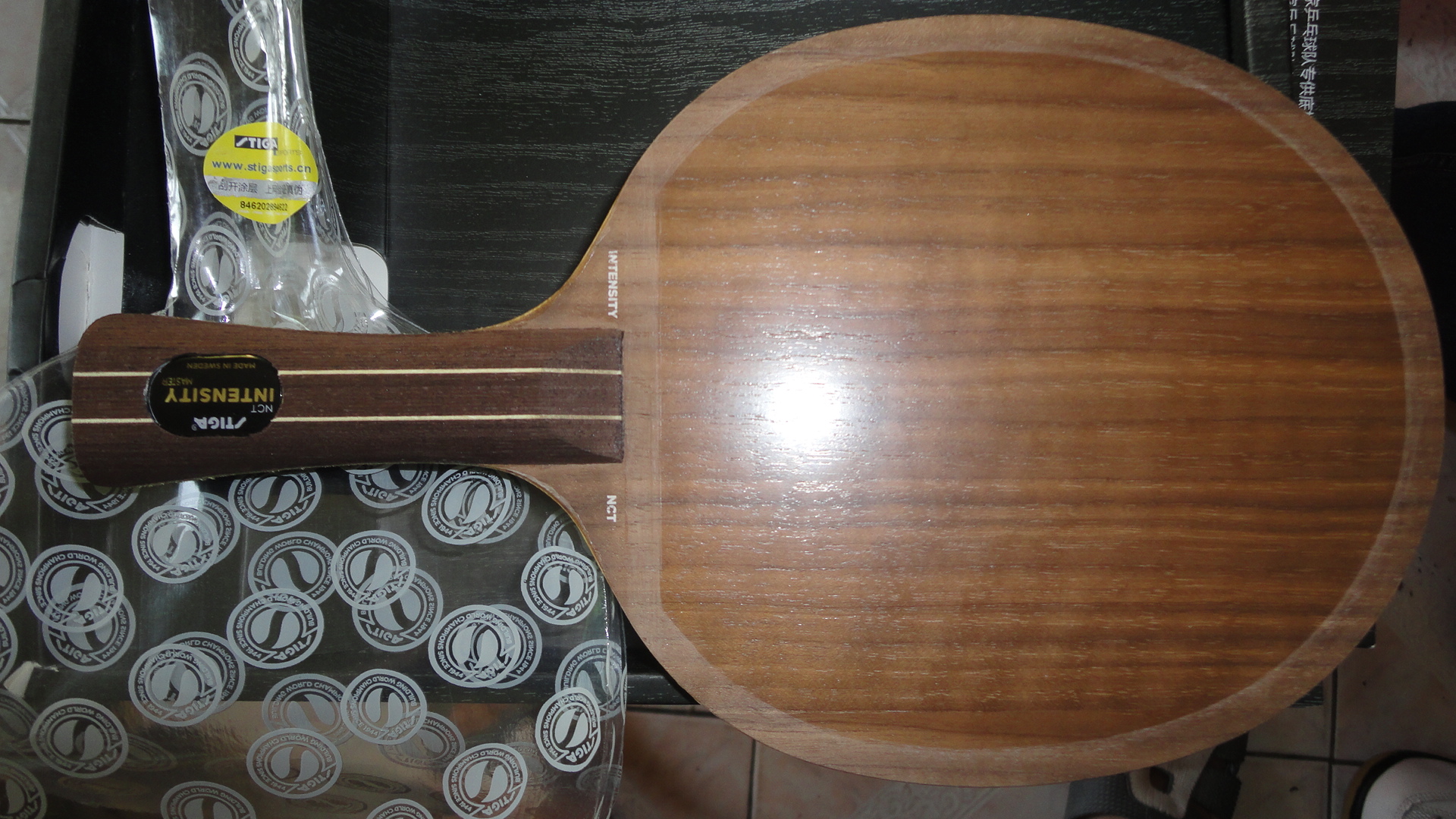 ��һ�η�������STIGA ��ǿ��ľ ƹ����װ� FL���ģ���Ҷ�������