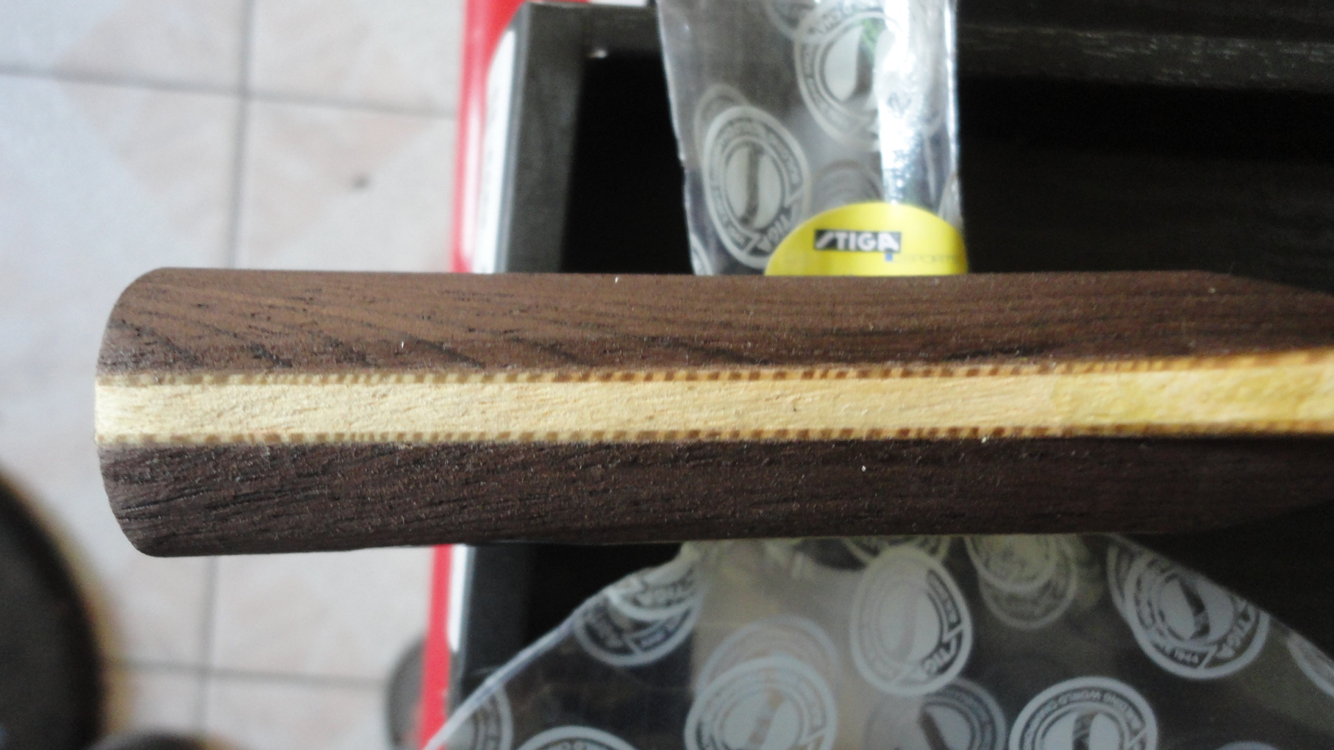 ��һ�η�������STIGA ��ǿ��ľ ƹ����װ� FL���ģ���Ҷ�������