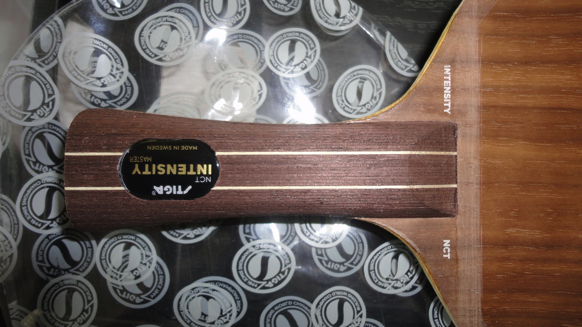 ��һ�η�������STIGA ��ǿ��ľ ƹ����װ� FL���ģ���Ҷ�������