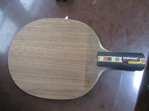 �����������ֱ���ǡ��������180Ԫ  ���ֵİ���180Ԫ