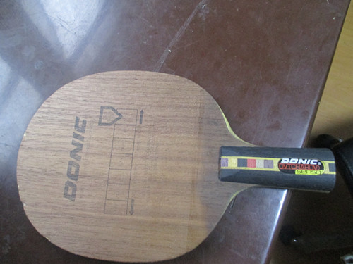 �����������ֱ���ǡ��������180Ԫ  ���ֵİ���180Ԫ