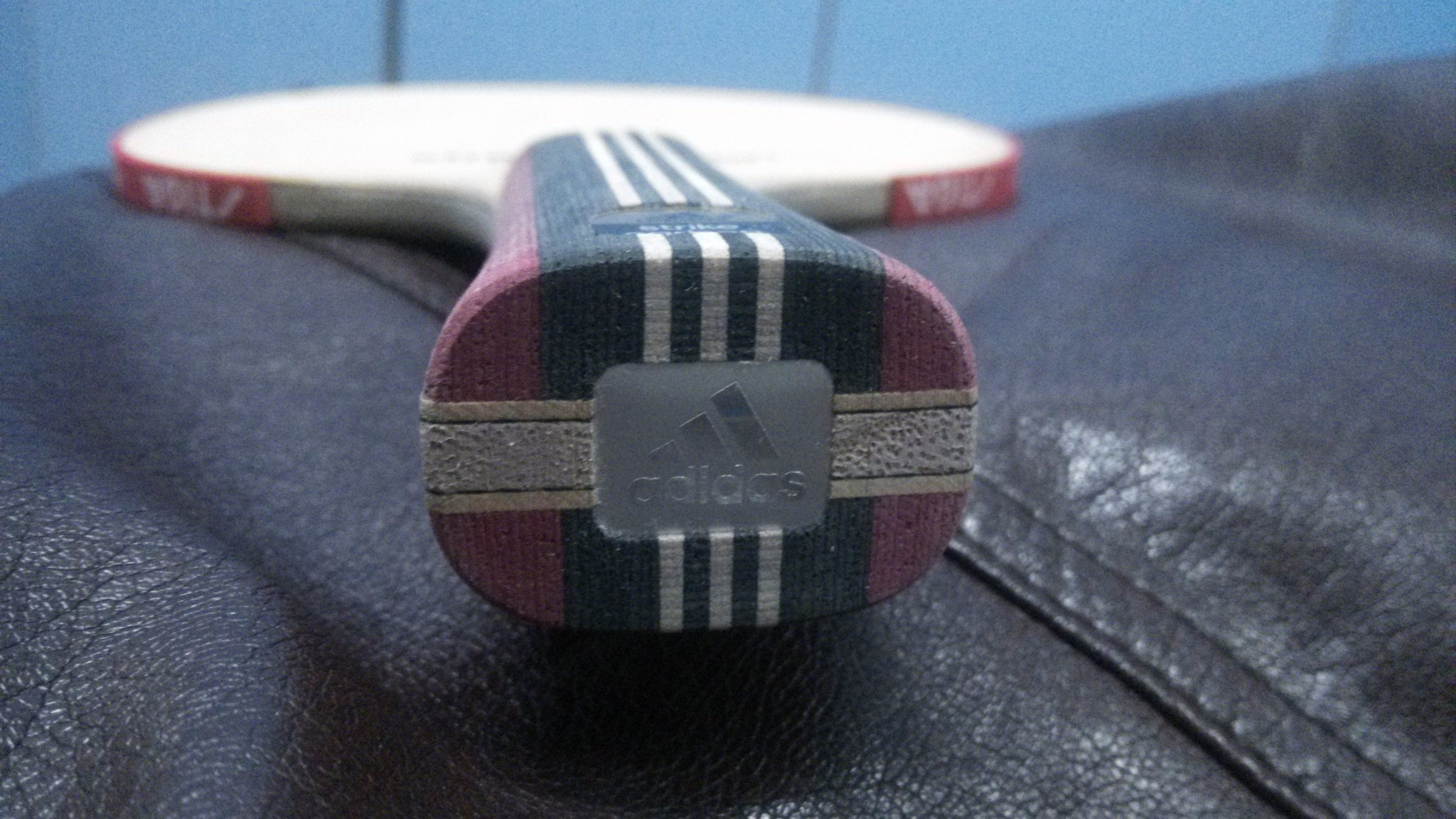 ������SC�������ϴ�˹Strike carbon