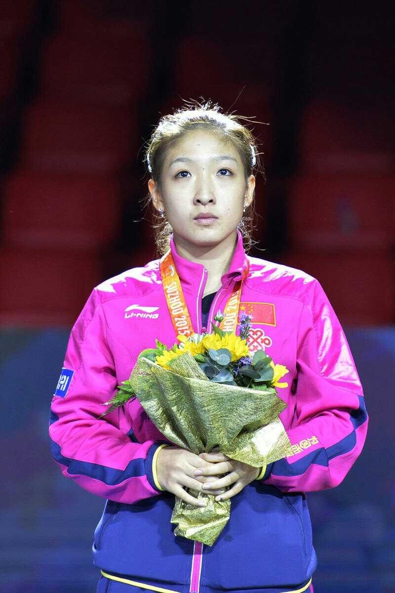 족ǿݣ2015ƹŮ