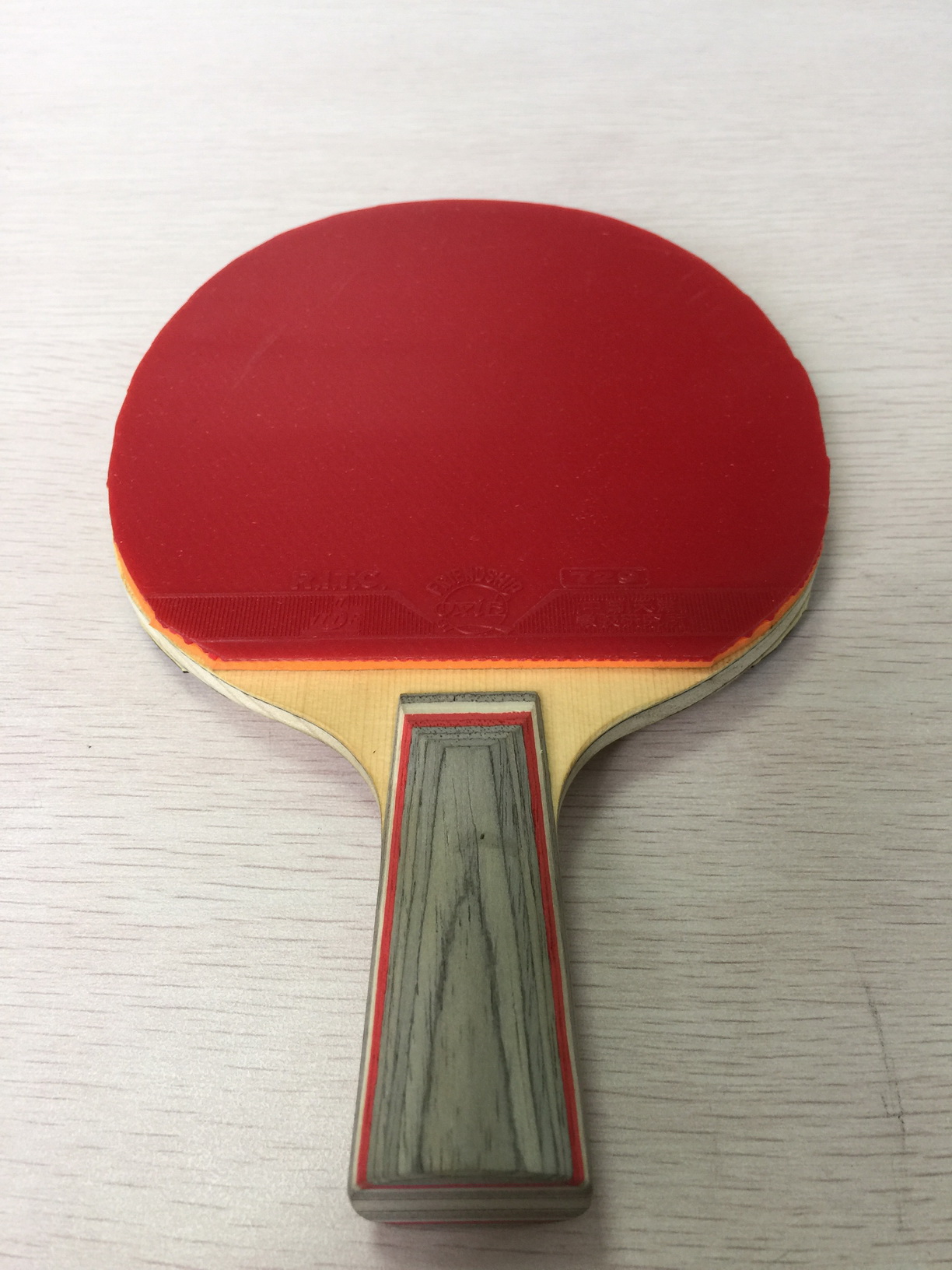 ���������װ壬��̼�ṹ����̼�ֱ������֣�802����������792�ռ��ף�����1�Ρ���80���ʡ�