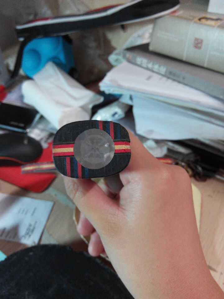 ڳк7.6CRWRB