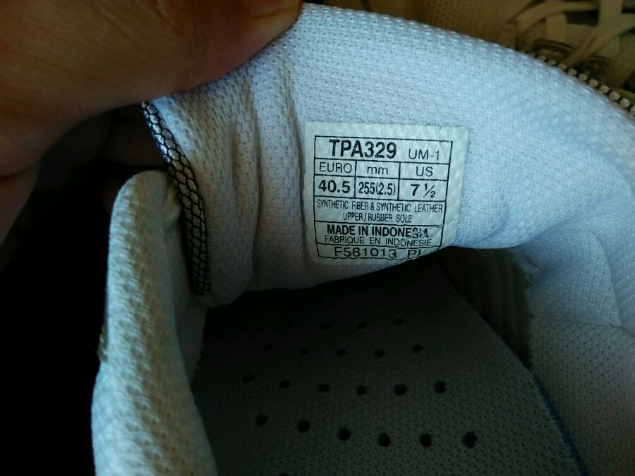 ��˫������Ь ���µ� ������˹ tpa329